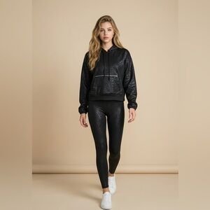 Nike “Can’t Be Defeated” Black Hoodie Oversized Women Size M
